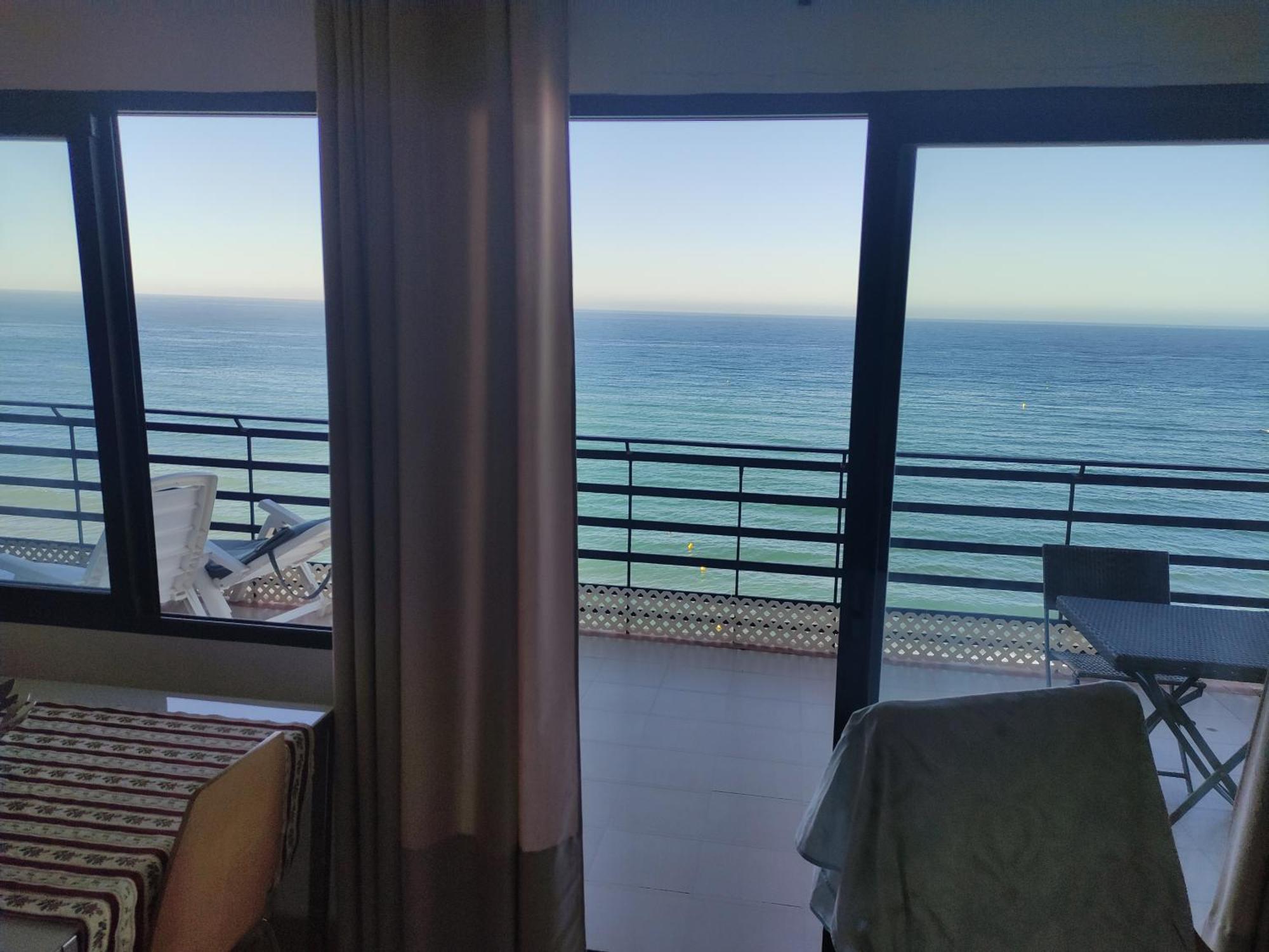 Apartment In First Line Apto 6-6 Marbella